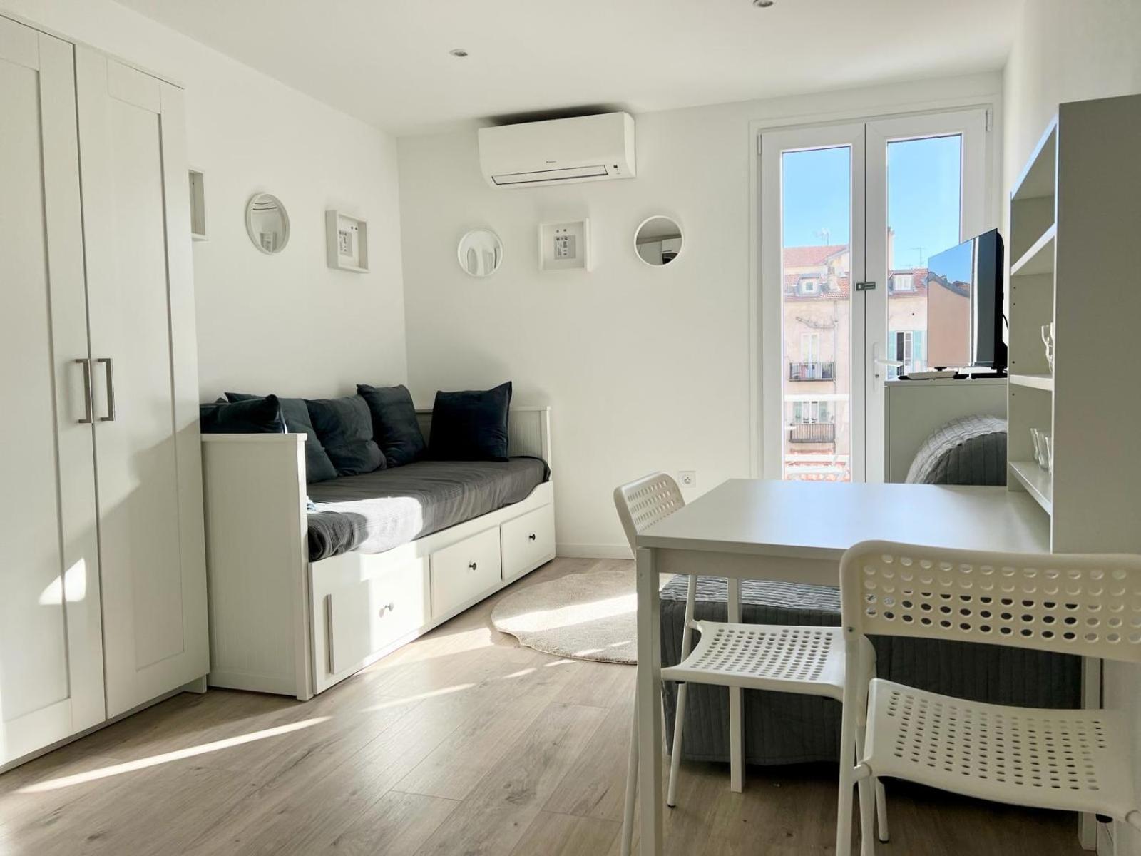 Studio Moderne Renove Avec Balcon Nice Exteriér fotografie